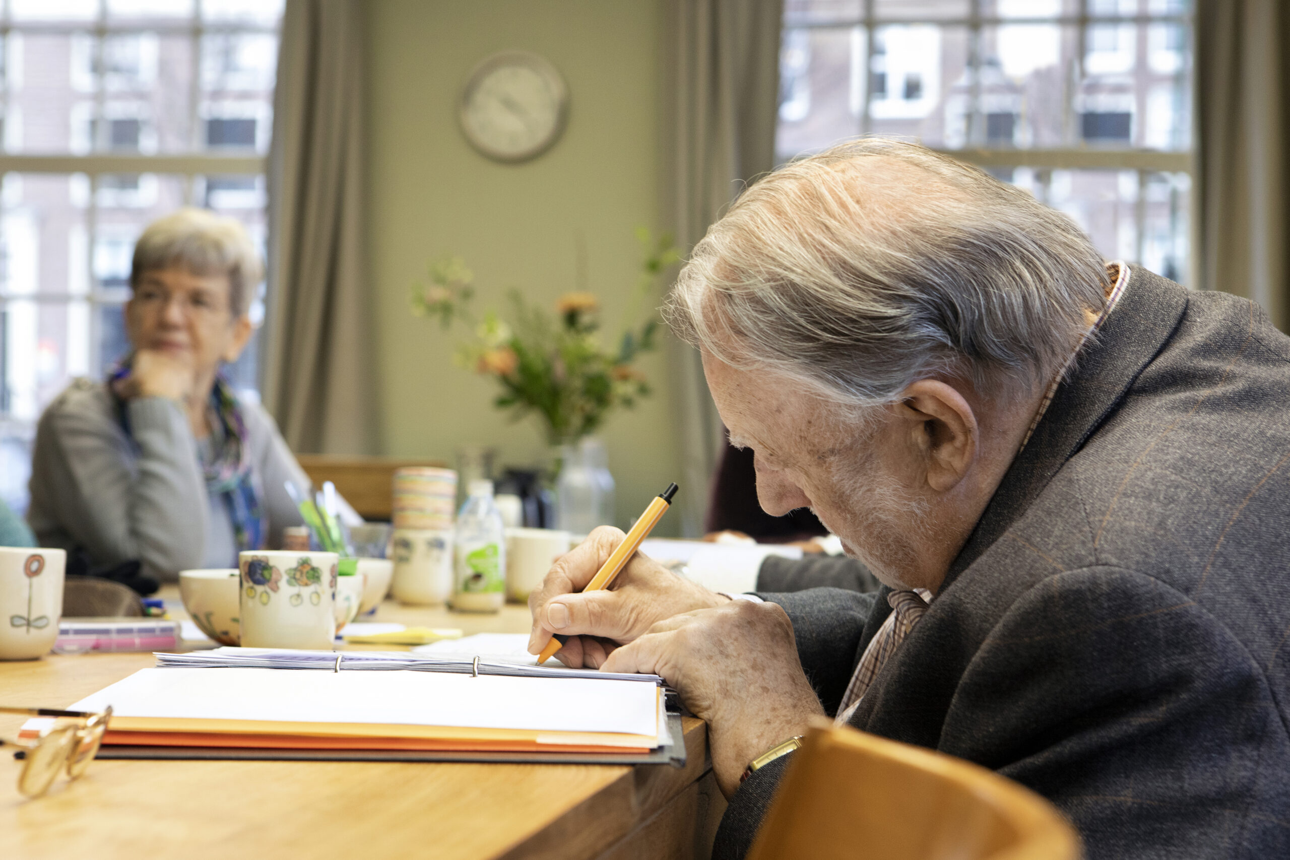 Sociale benadering voor verbetering welzijn van mensen met dementie